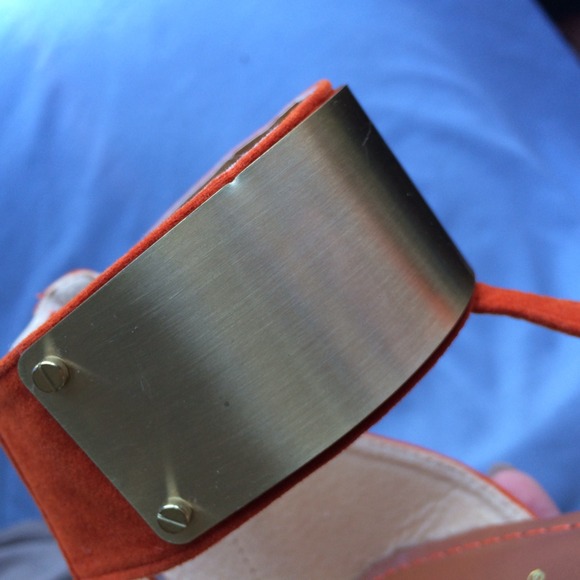 ❌BUNDLED❌ Orange Gold Plated T-strap Sandals - Picture 2 of 4