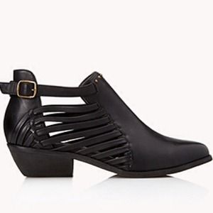 BRAND NEW black woven gold buckle ankle booties