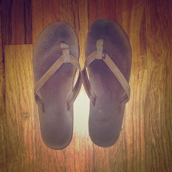 Rainbow © leather flip flops
