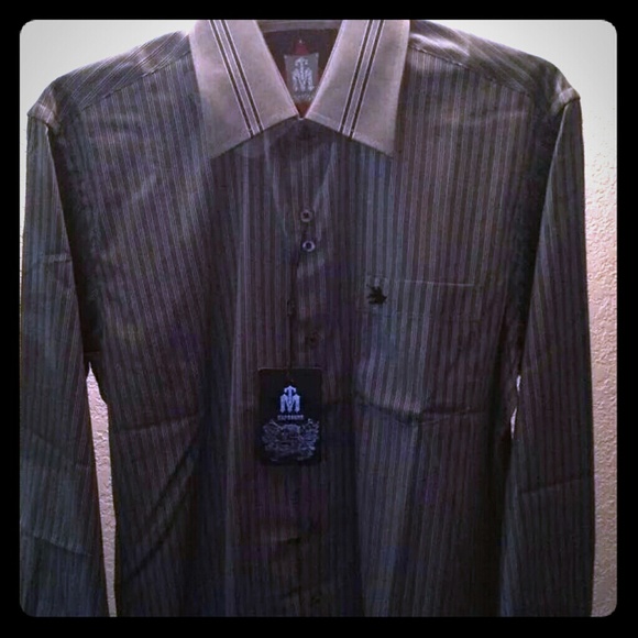 Men's dress shirt