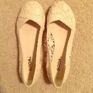 Lace off white flats