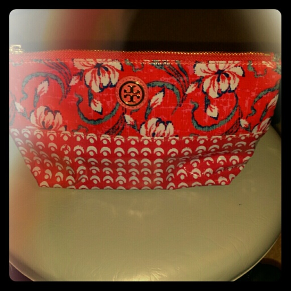 Tory Burch cosmetic case