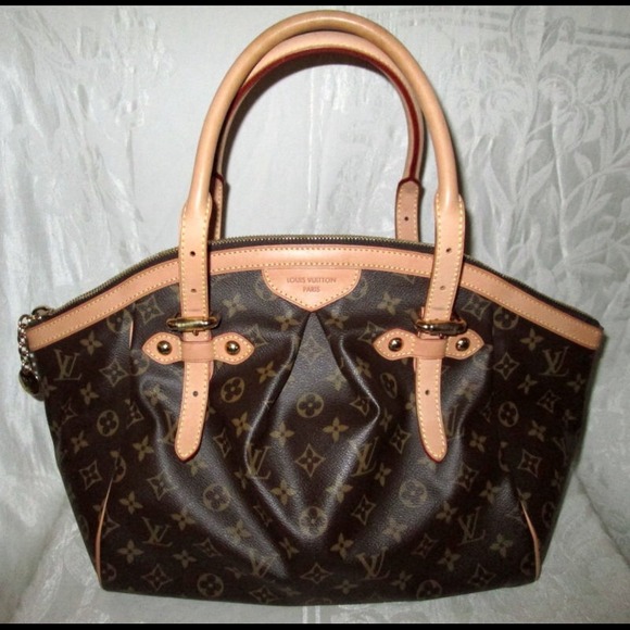 SOLD Locally Louis Vuitton Tivoli GM