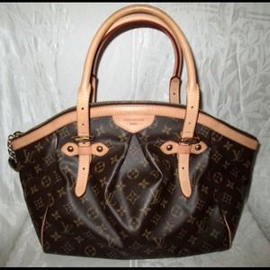 SOLD Locally Louis Vuitton Tivoli GM