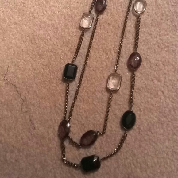Multistrand necklace - Picture 2 of 2