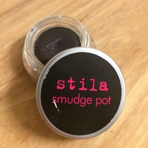 Stila smudge pot - pink noir 💕