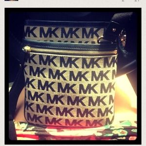 Michael Kors crossbody