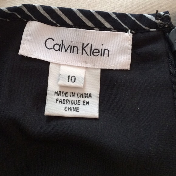 ⚓ Calvin Klein Skirt, Navy & White - Picture 2 of 4