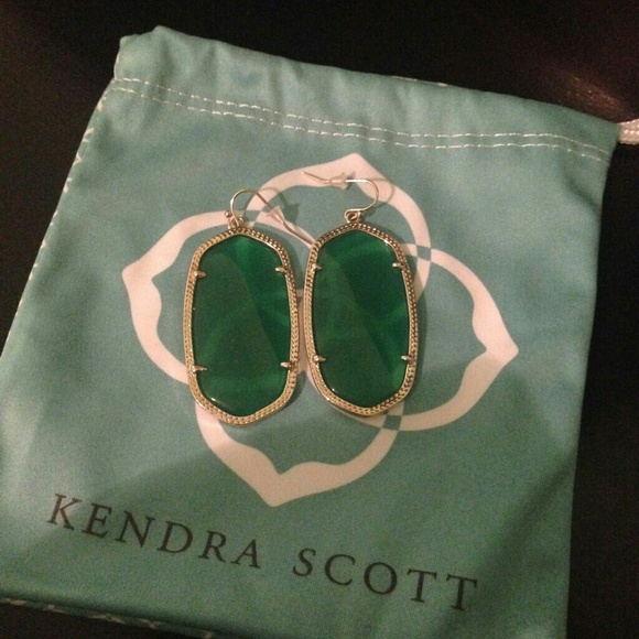 TODAY ONLY SALE Kendra Scott earnings