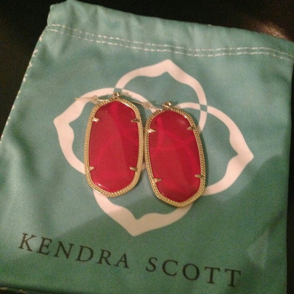 TODAY ONLY SALE Kendra Scott earrings