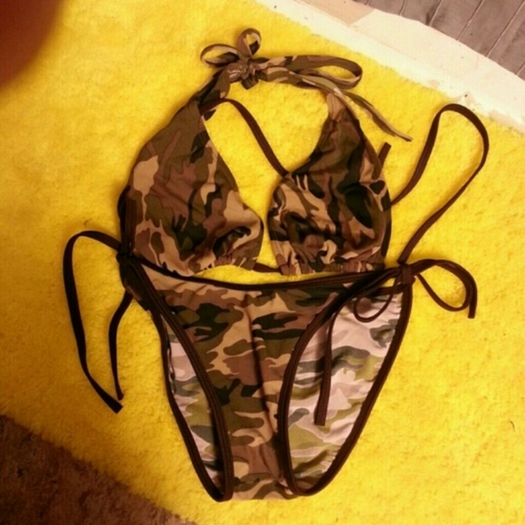 NEVER worn camo bikini