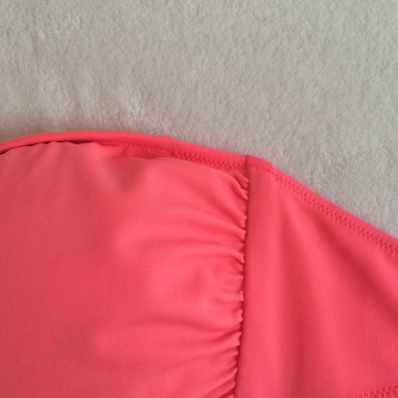 SOLD Victorias Secret Bikini - Picture 2 of 2