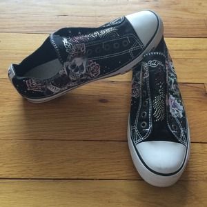Brand new Ed Hardy tennis shoes!