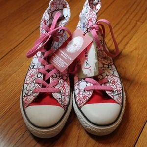 Custom made high top Pink Bubble design Converse