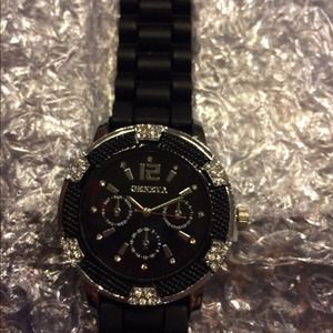 BUNDLE.  White and black for customer