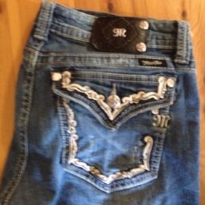 MissMe Jeans size 33......inseam 32