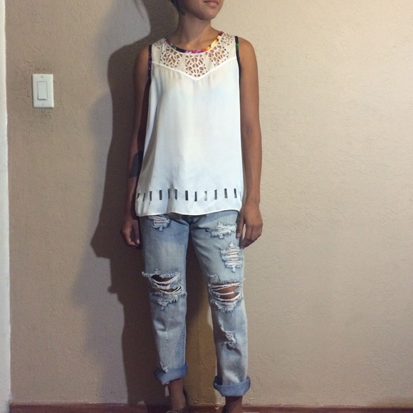 Top - Picture 3 of 4