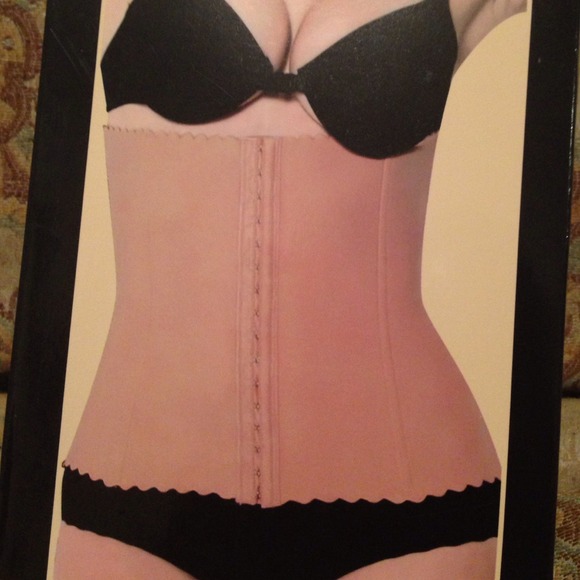 Black Waist Cincher