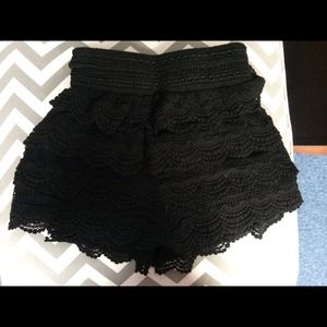 Crochet shorts 🚫Trades