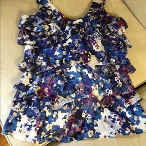 Sleeveless ruffle tank