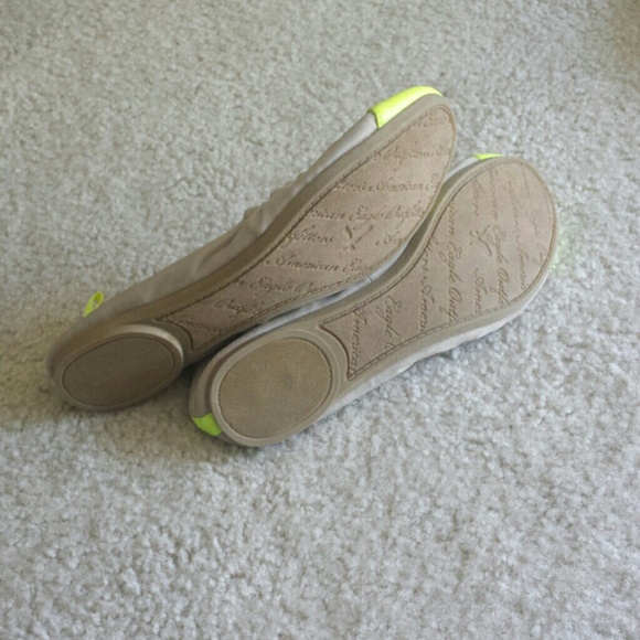 SOLD American eagle cap toe flats size 10 - Picture 3 of 3