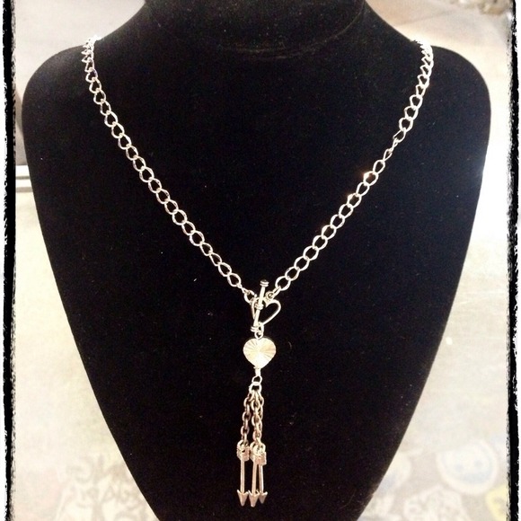 Pretty Silver Chain Necklace with heart and arrow