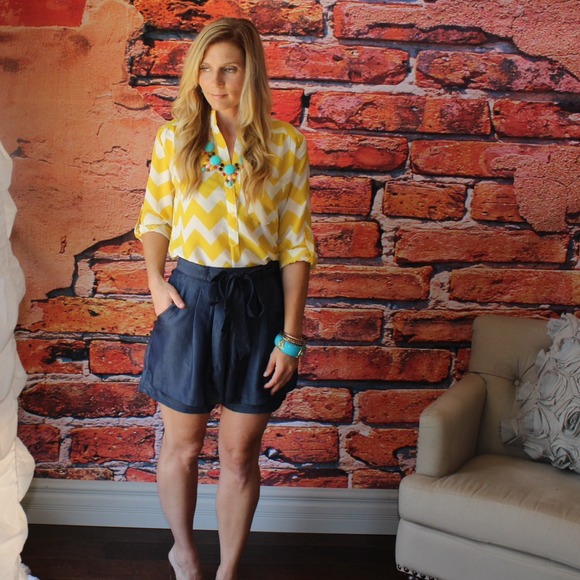 Yellow chevron tunic - Picture 3 of 3