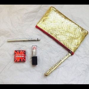 NEW Makeup Bag + 3pc Set! (39.98 Value)