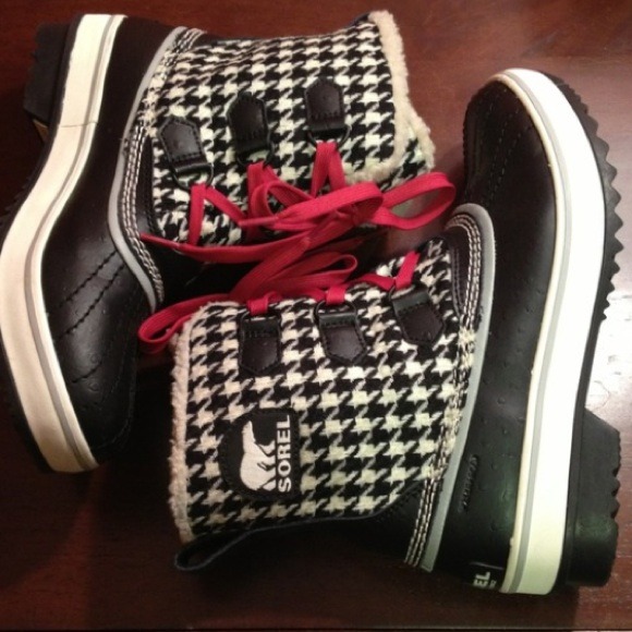 Sorel snow rain insulated boots