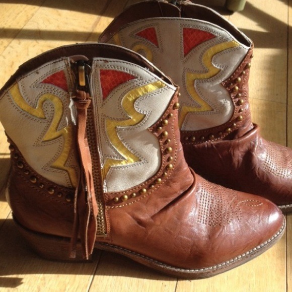 Sam Edelman boots cowgirl cowboy fashion