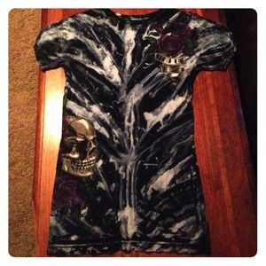 Sinful by Affliction women's shirt M