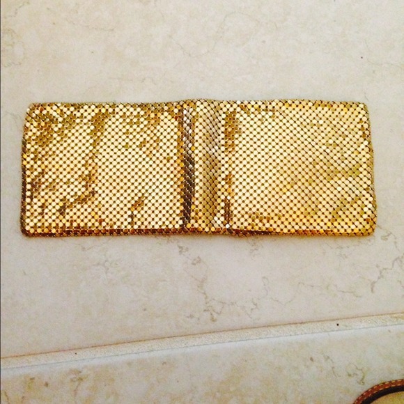 Authentic Whiting & Davis Mesh Gold wallet - Picture 4 of 4