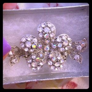 Gorgeous hair accessory