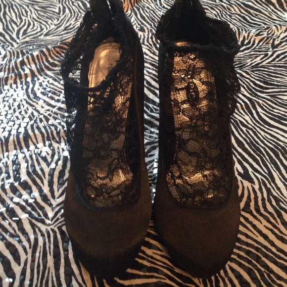 Black lace front heels