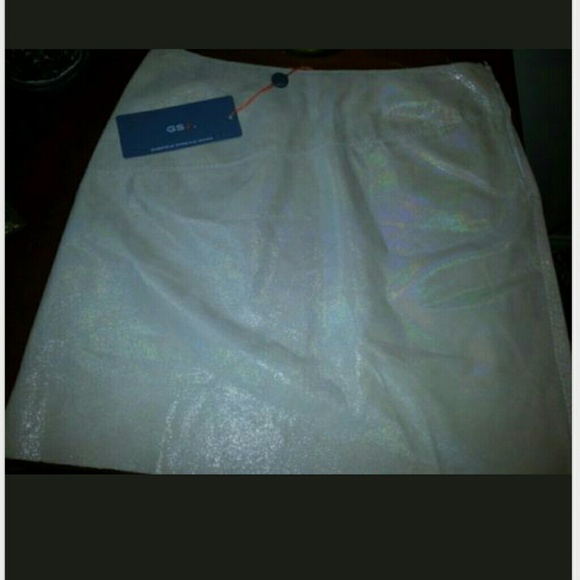 Gabriele Strenesse ivory leather mini skirt.
