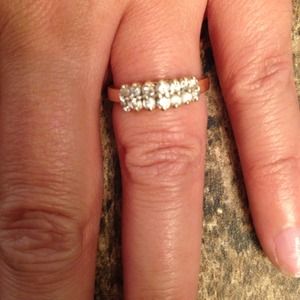 14 k yellow gold diamond ring