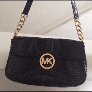 Michael kors black crocodile crossbody