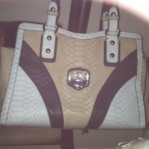 Authentic Guess purse