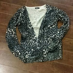 Grey and white cheetah print cardigan