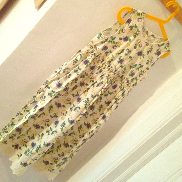 Children's Floral Dress (Cornelloki)