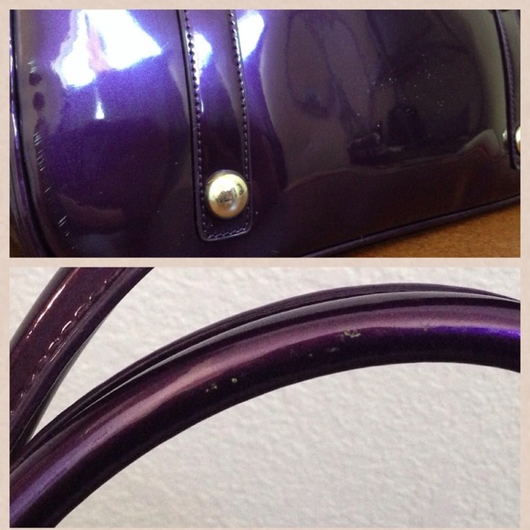 Hello Kitty Embossed Handbag - Picture 3 of 4