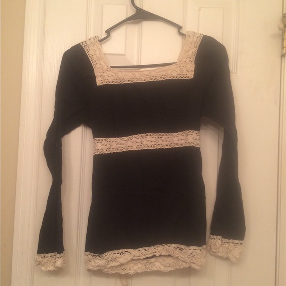 black pirate style blouse