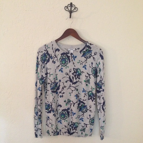 Old Navy Floral Sweater