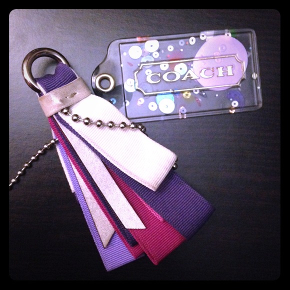 Coach tags