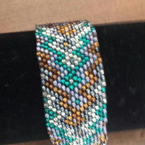 Seed bead band bracelet
