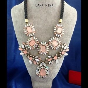 New Flower necklace statement choker