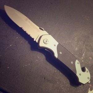 Smith & Wesson spring pocket knife