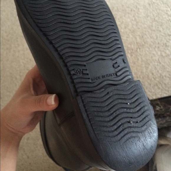 Burberry rain boots - Picture 4 of 4