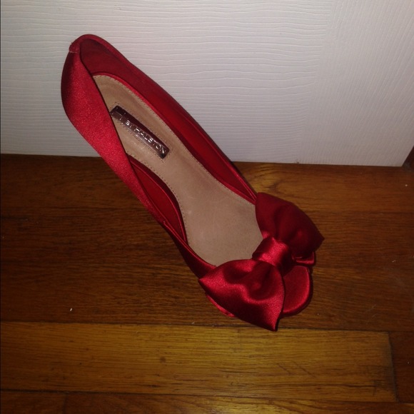 Red Platform Heels - Picture 2 of 2