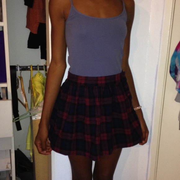 Red and Blue Plaid High Waisted Circle Skirt - Picture 4 of 4